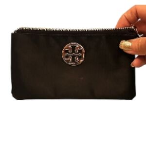 TORI BURCH clutch.
